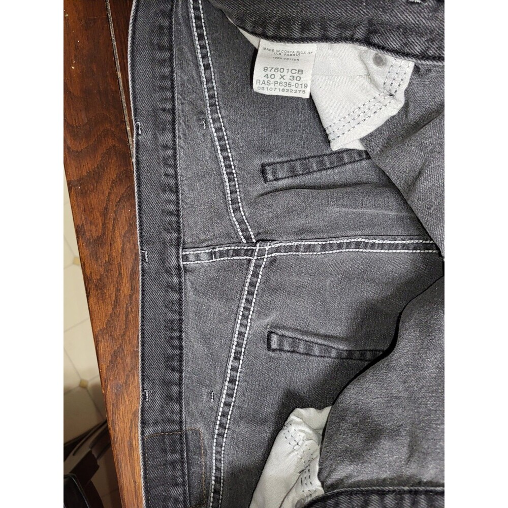 Wrangler 97601CB Men Black Jeans 40x30 Relaxed Fit Straight Leg Faded Denim 2016 - Picture 5 of 15